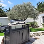De Plain Pied A 50 Metres De La Villa *